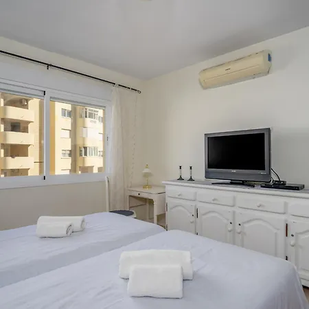 Mirador Del Puerto By Lica Homes Естепона